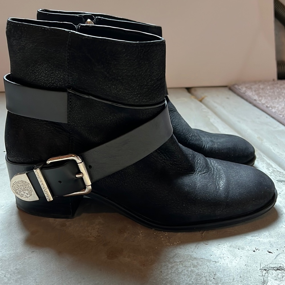 Vince Camuto Romero boots black sz 10